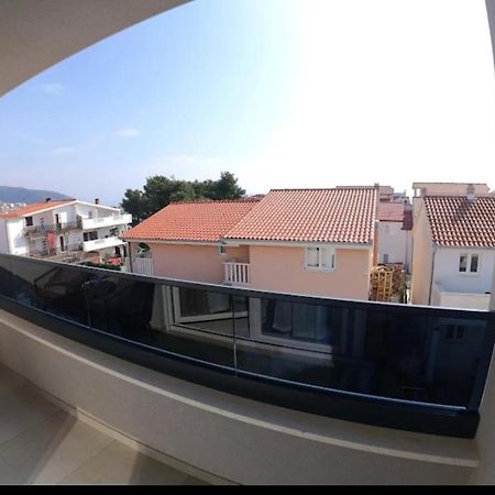 New Apartman P & B Apartment Trogir Exterior photo